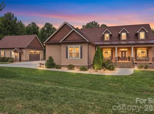 917 Catawba Shores Dr, Rock Hill, SC 29730