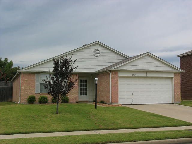 1st image of 1507 Clemson Dr