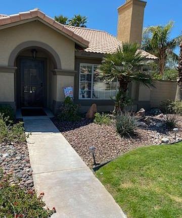 2nd image of 65545 Avenida Ladera
