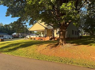 312 Shady Ln, Lincolnton, NC 28092