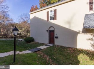 509 Old Forge Xing, Devon, PA 19333