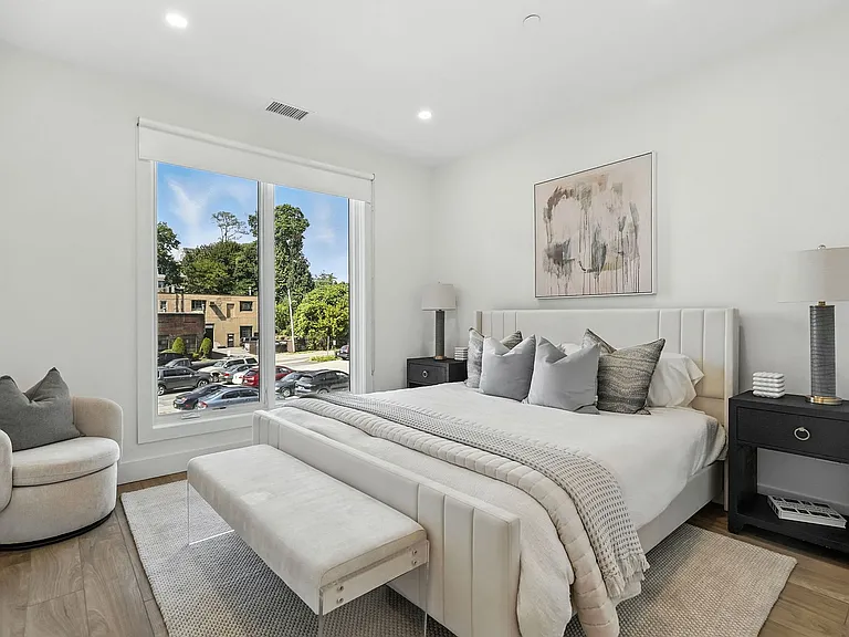 Harrison Grand — Photo 10