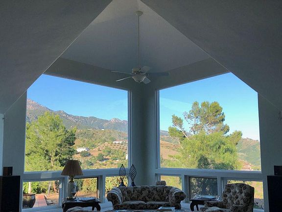 4th image of 1403 Santa Teresita Dr