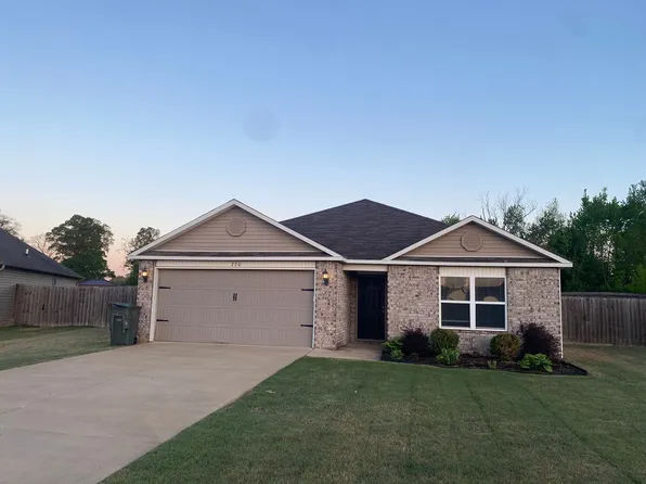 220 Harper Dr, Brookland, AR 72417