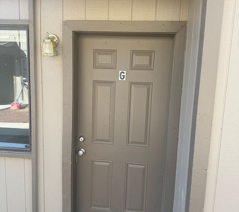 1st image of 2110 N East St #G