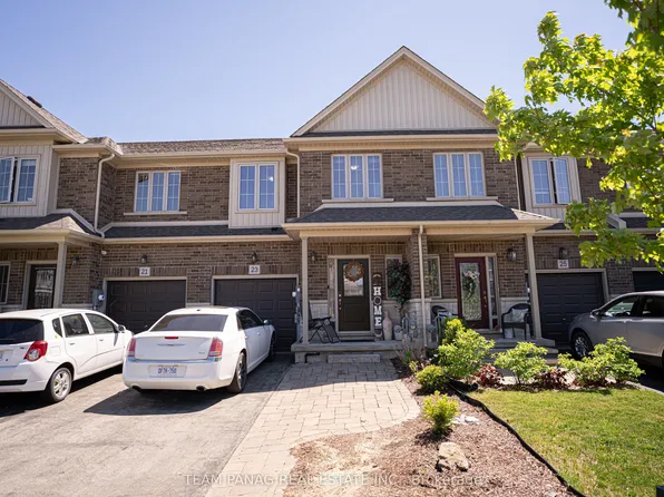 23 Fairgrounds Dr, Hamilton, ON L0R 1C0