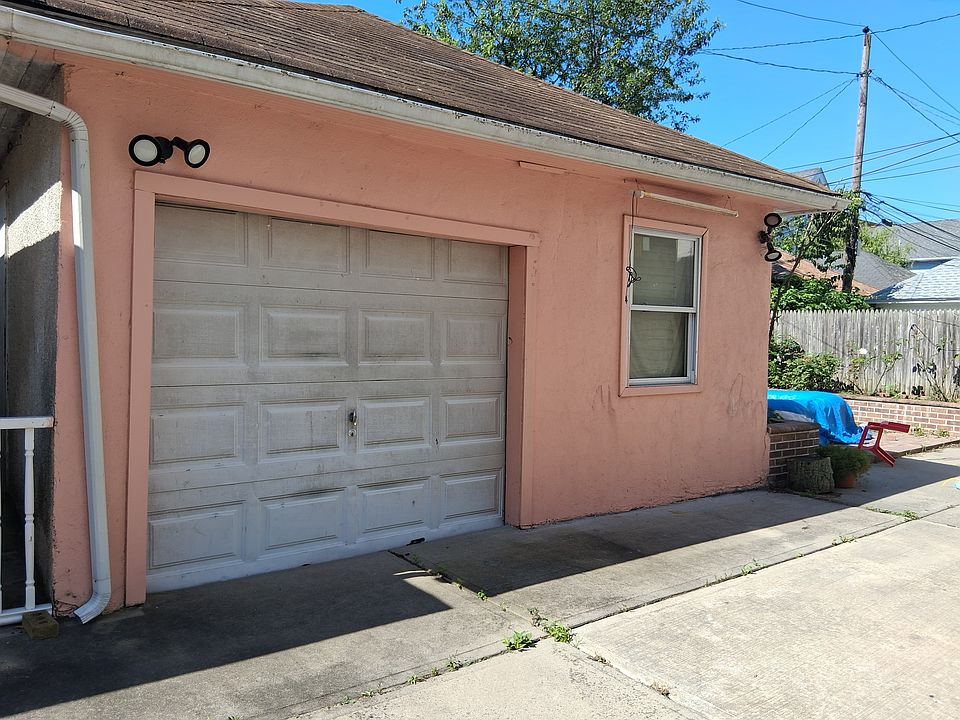 Garage, shared storage