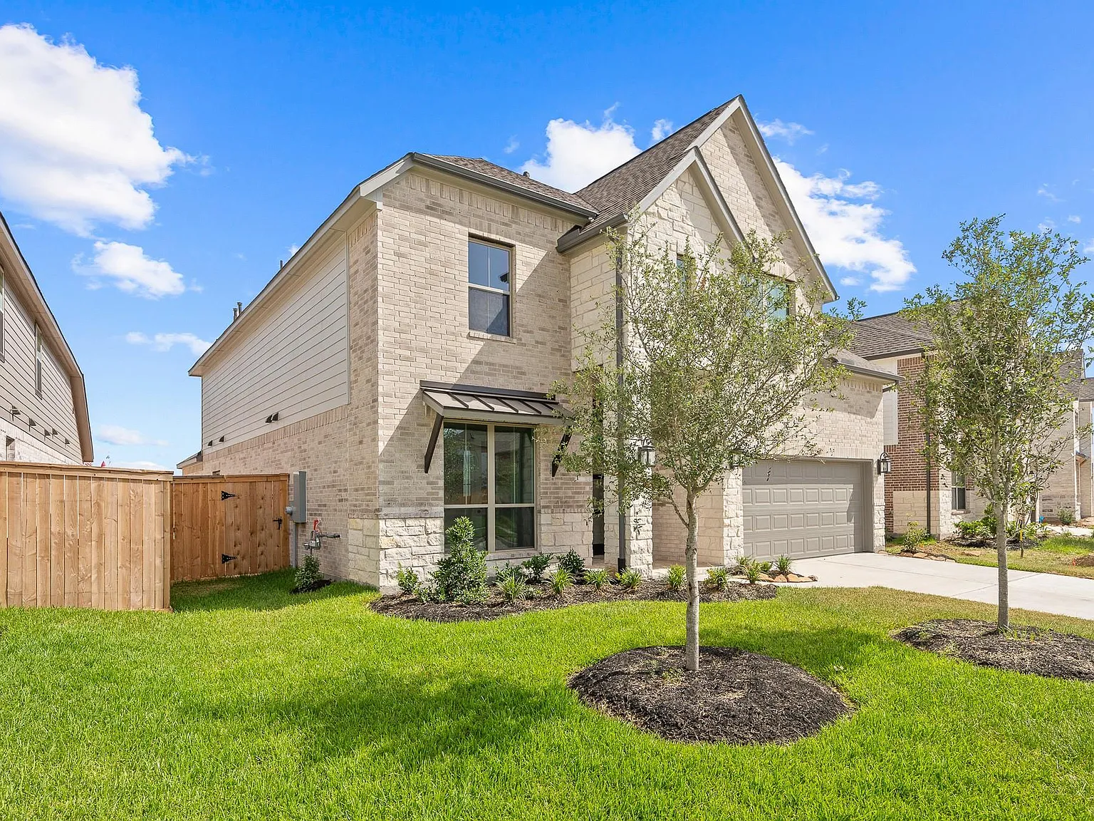 4 bed, 3.5 bath, 3137 sqft, $3,700 — Photo 3