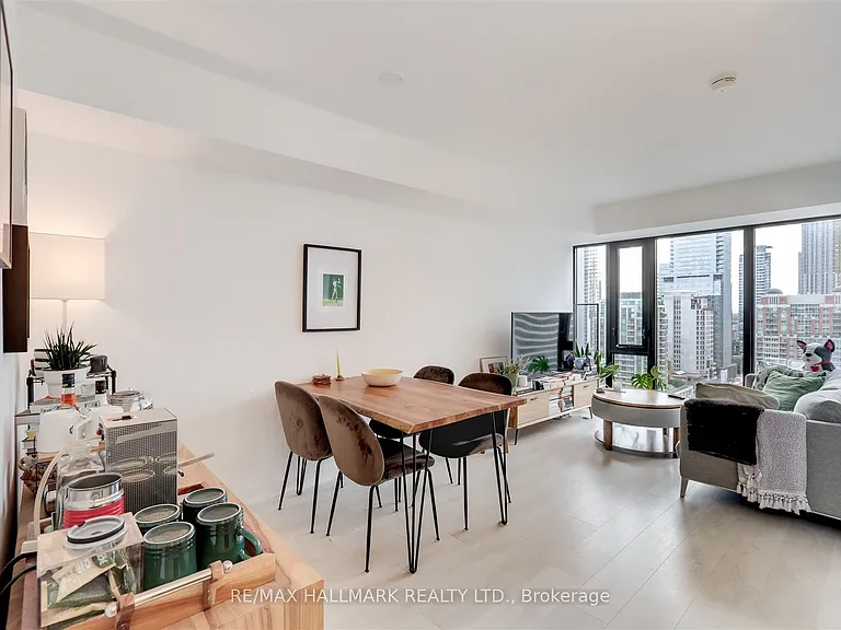 188 Cumberland St #1903 — Photo 5