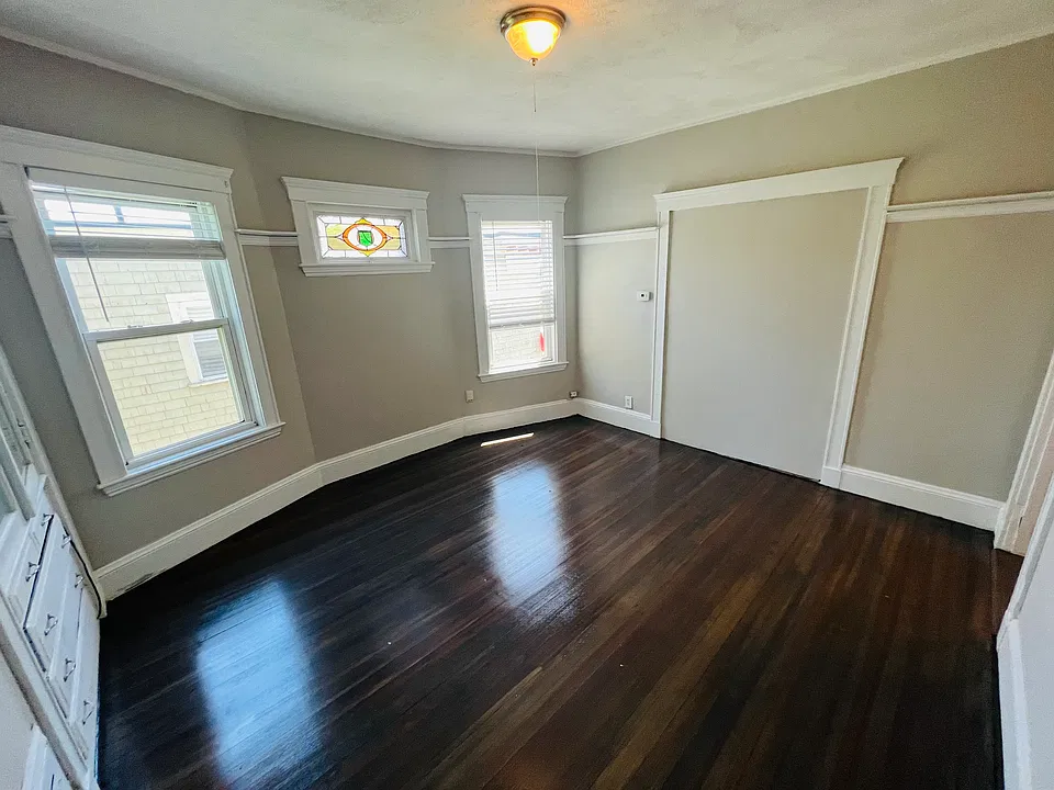 95 Draper St #3