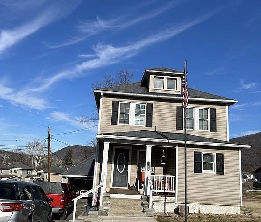 1st image of 14700 Oakwood St