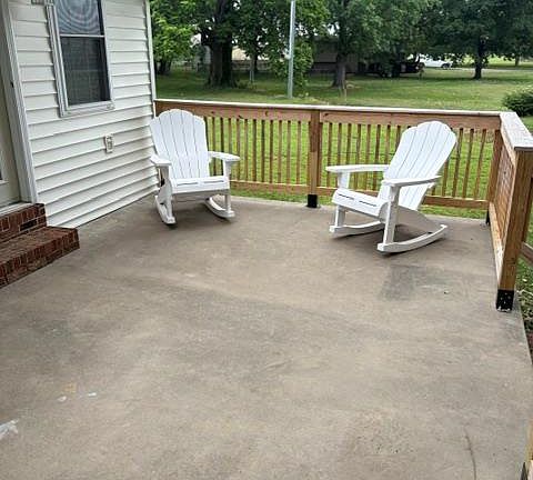 4th image of 402 Osage Dr