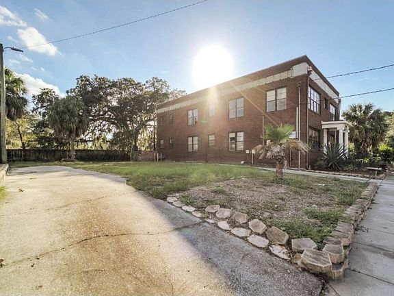 3rd image of 2308 W North B St APT 2