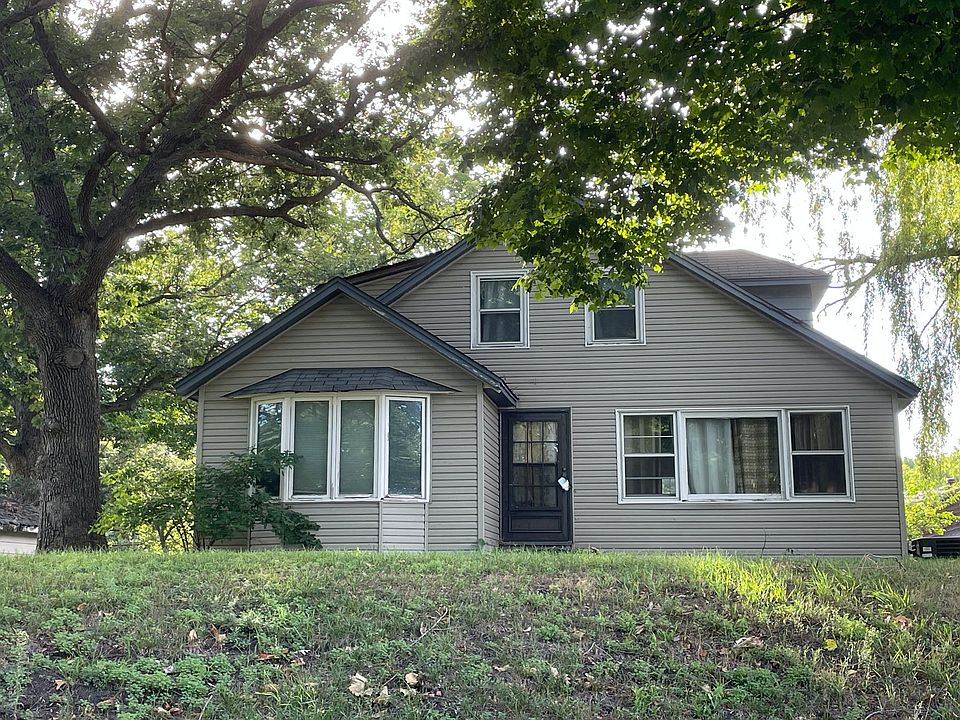 1st image of 4181 Oak Crest Dr