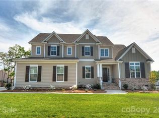 360 Sweet Woodruff Ln, Fort Mill, SC 29715