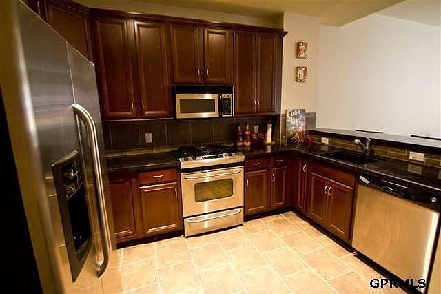 1st image of 210 S 16th St APT 902