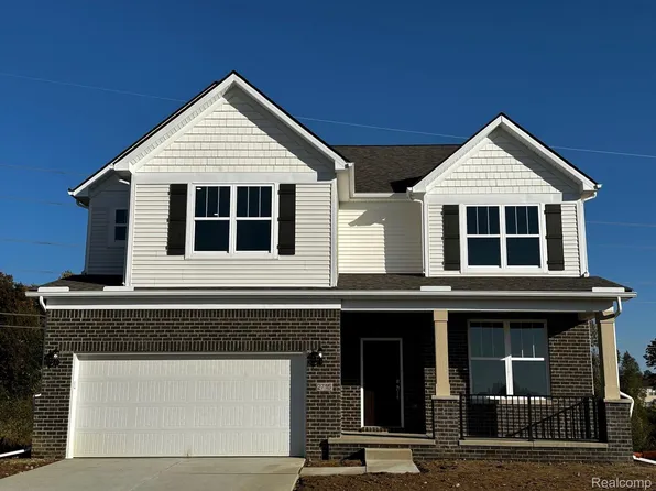 2805 Trillium Hills Dr, Commerce Township, MI 48382