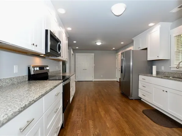 2309 Drum Creek Rd, Chesapeake, VA 23321