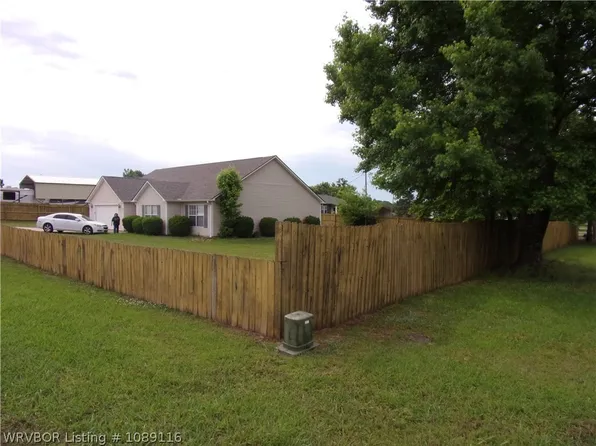 2929 Hatties Ln, Ozark, AR 72949