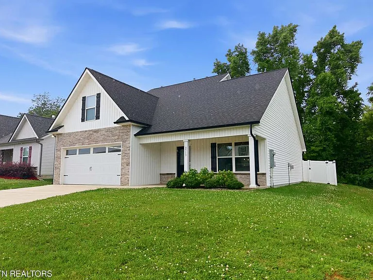 6513 Cara Cade Ln — Photo 2