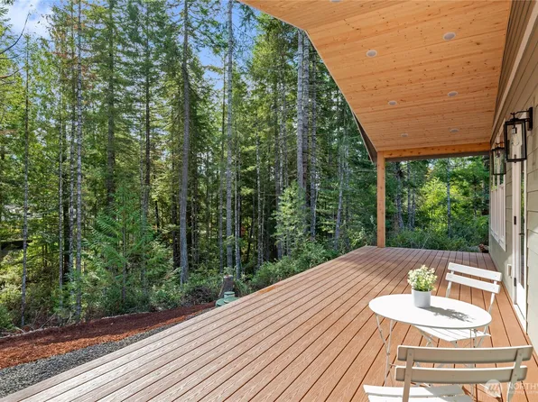 50 E Blackberry Lane, Union, WA 98592