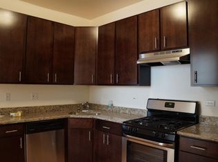 2817 N Rockwell St #1, Chicago, IL 60618