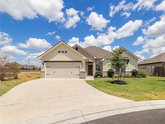 2nd image of 4003 Lodge Creek Ct