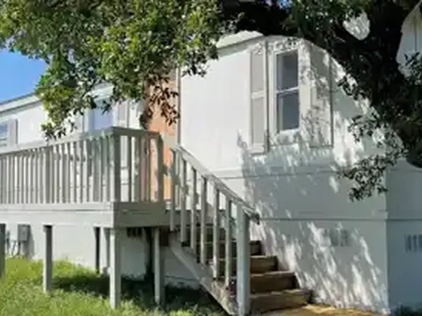 101 41st St, Horseshoe Bay, TX 78657