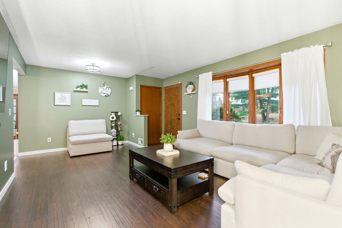 next background image