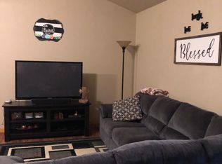 906 N 2nd St, Augusta, AR 72006