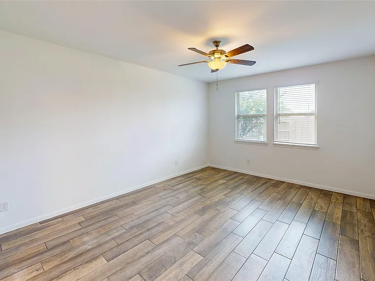 31415 Whitcombe Summit Way — Photo 19