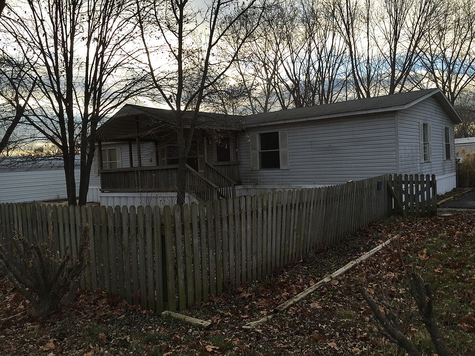 2nd image of 17311 E Us Highway 40 Trlr K4