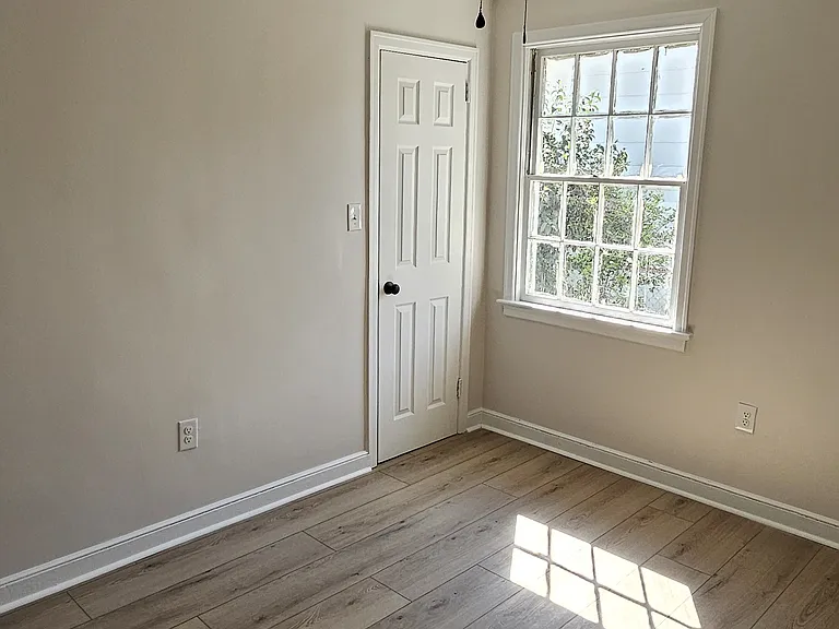 3820 Montgomery Ave — Photo 14
