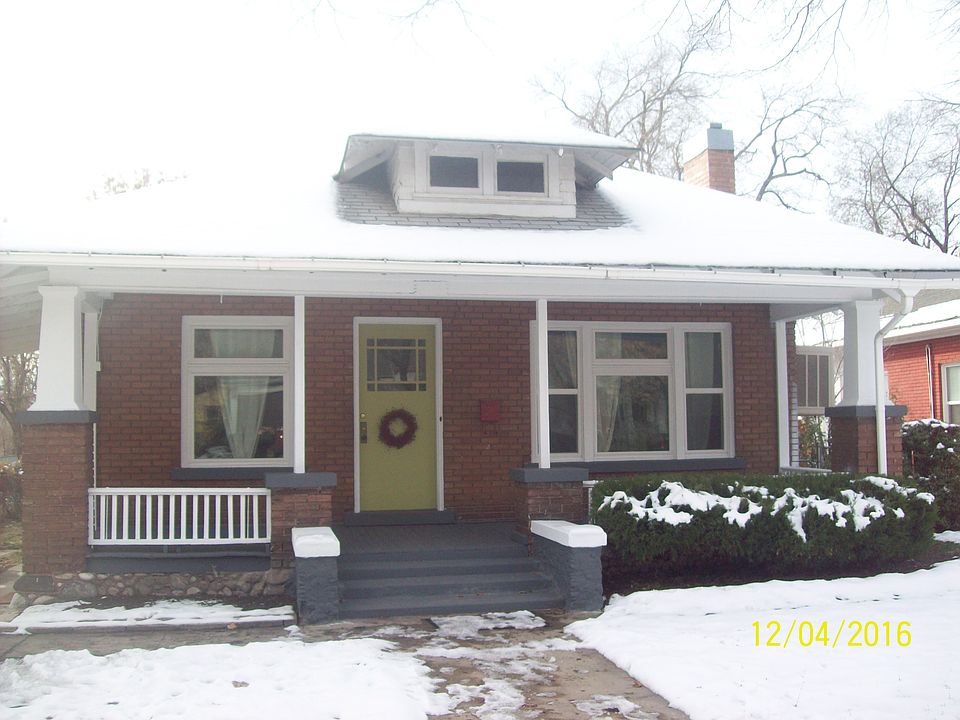 1st image of 1163 W Pacific Ave