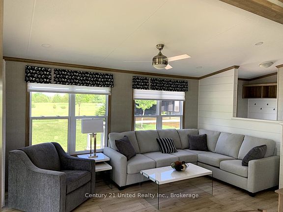 3rd image of 90856 Driftwood Beach Rd #1