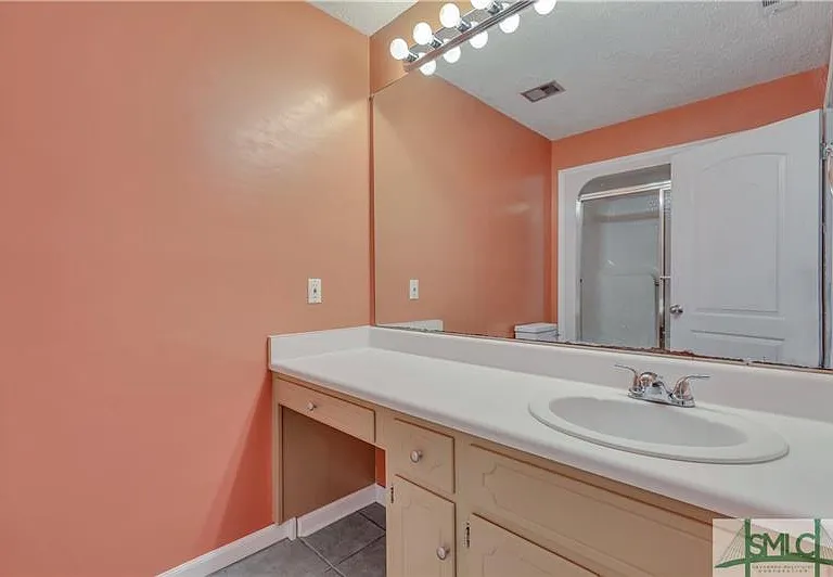 103 Maple Dr — Photo 13
