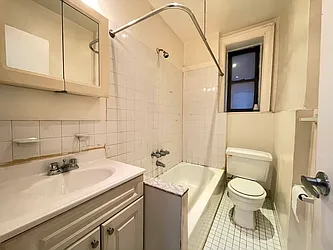 Rented by Lang Realty LLC