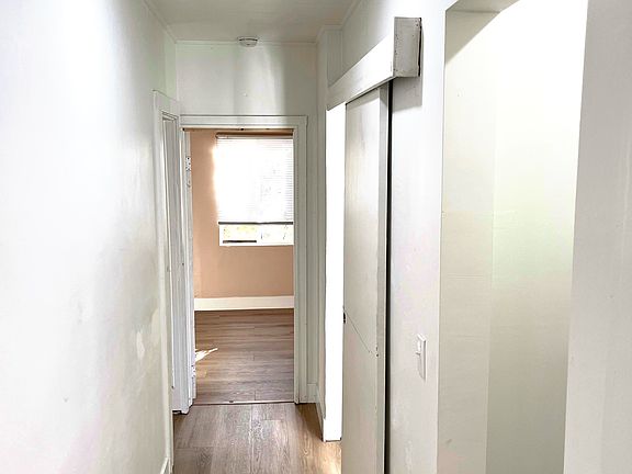 2nd image of 225 N Franklin St