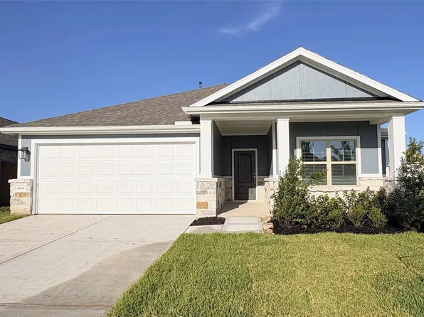 2661 Lake Bryan Dr, Dayton, TX 77535