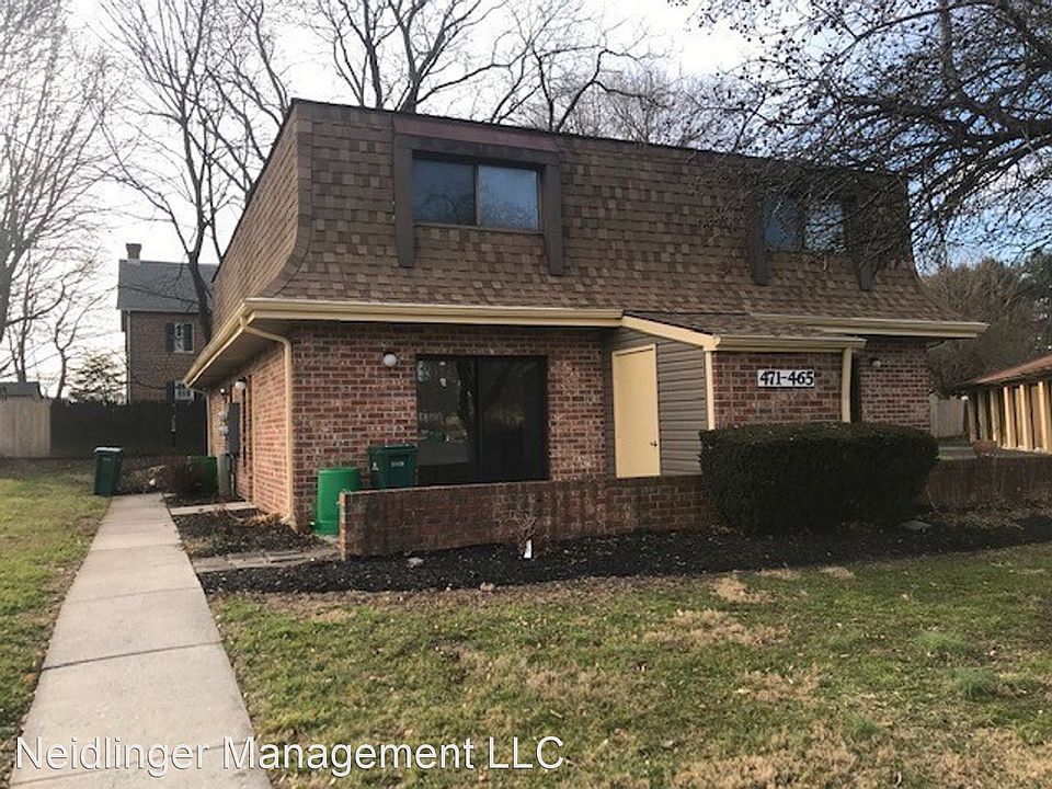 1st image of 449 Garden Dr