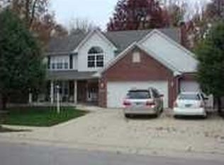 1238 Smoketree Dr, Beech Grove, IN 46107