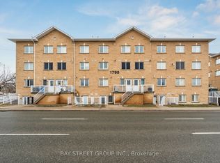 1795 Markham Rd #105, Toronto, ON M1B 2Z7