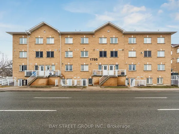 1795 Markham Rd #105, Toronto, ON M1B 2Z7
