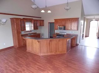 1925 W Brassart Ln, Columbus, KS 66725