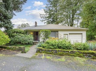 945 SW Westwood Dr, Portland, OR 97239