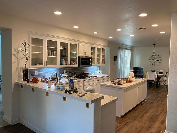 Kitchen via Family Room