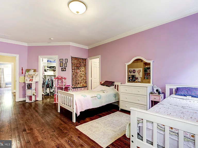 9909 Avenel Farm Dr — Photo 16