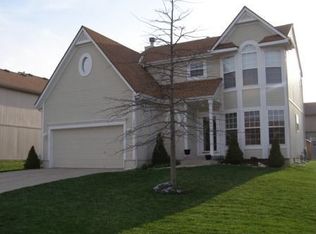 16380 S Brentwood St, Olathe, KS 66062
