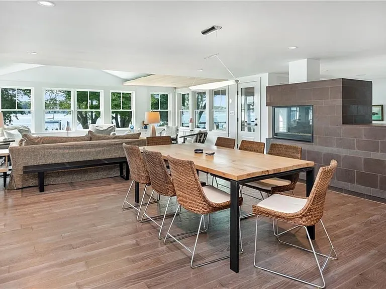 39 Shore Dr — Photo 14