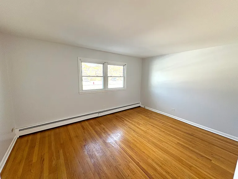 8905 Plainfield Rd #1E — Photo 13
